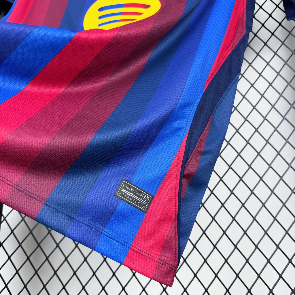 Barcelona 26-27 Home | Fan Version