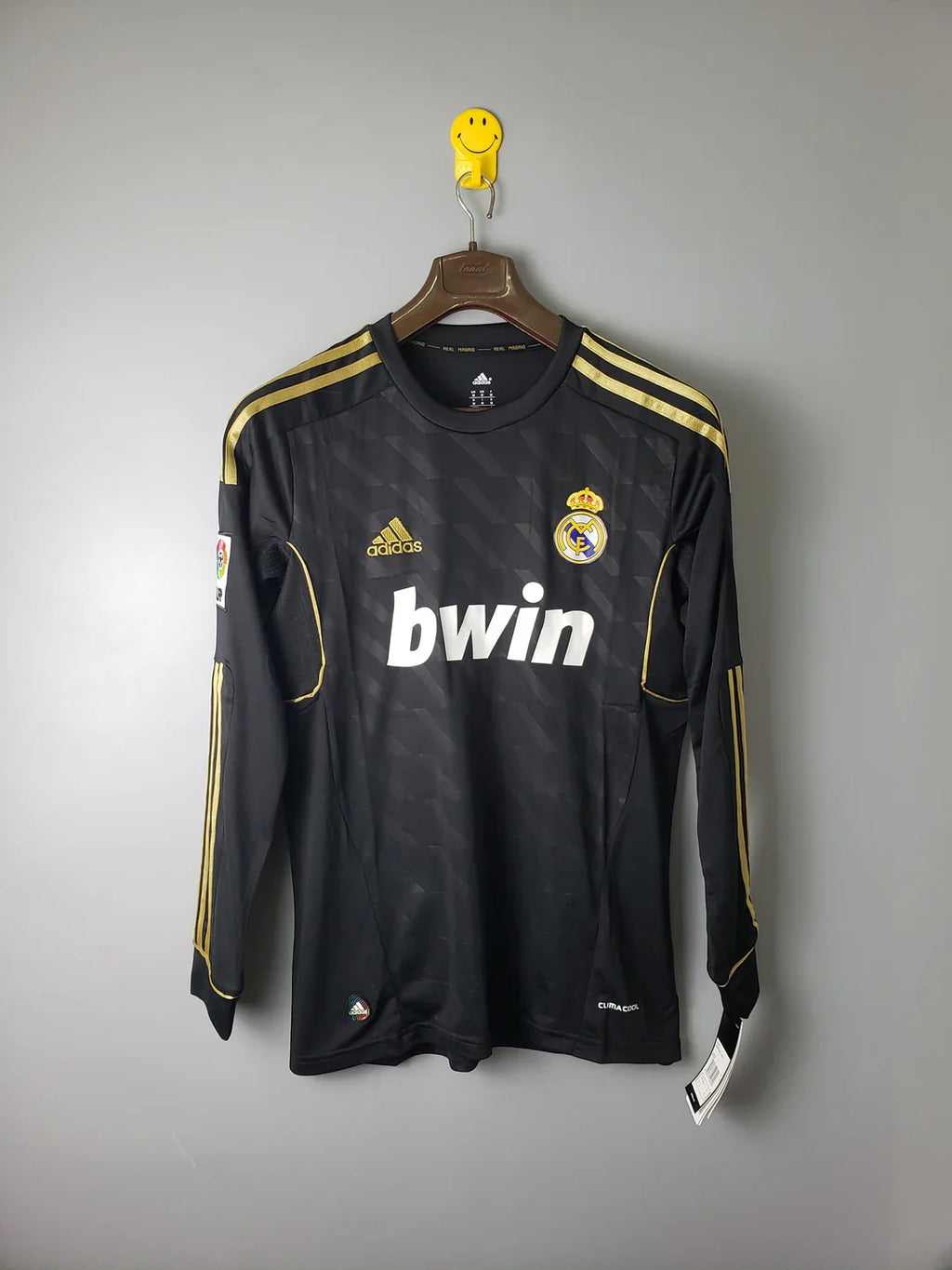 Real Madrid 2011-12 Away FS | Retro Jersey