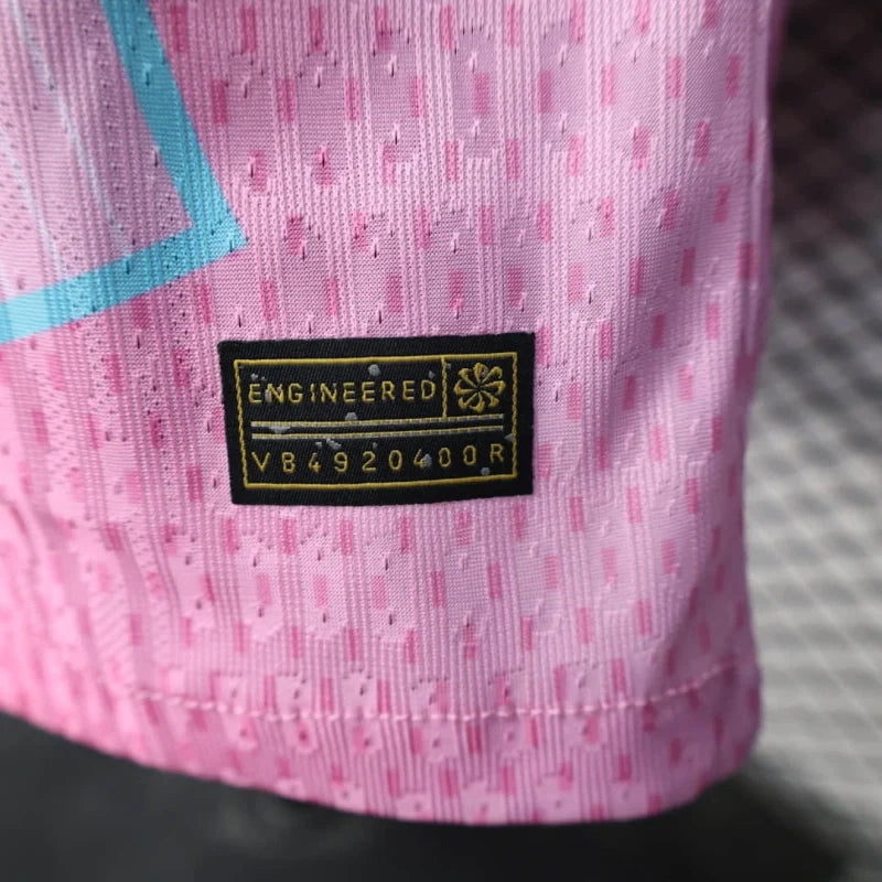 Barcelona 25-26 Pink | Special Edition