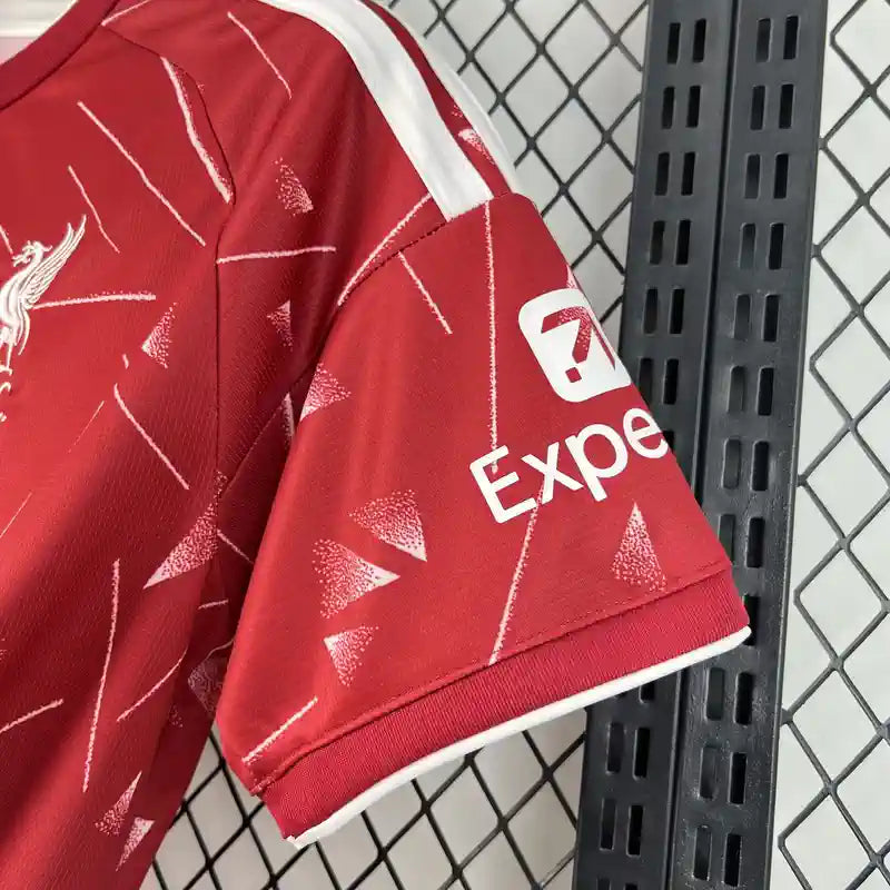 Liverpool 26-27 Home | Fan Version