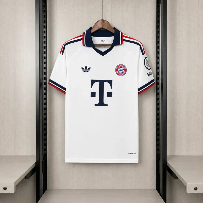 Bayern munich 26-27 Away | Fan Version